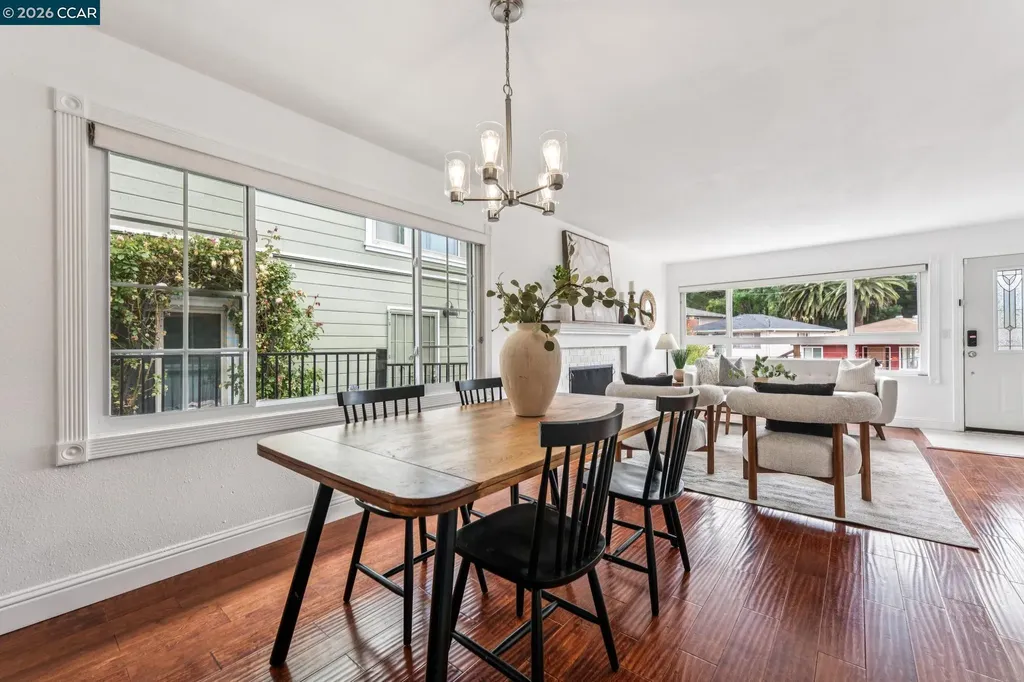 4037 Rusting Avenue Oakland CA 94605