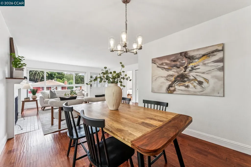 4037 Rusting Avenue Oakland CA 94605