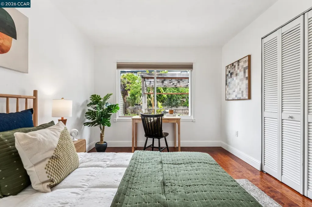 4037 Rusting Avenue Oakland CA 94605
