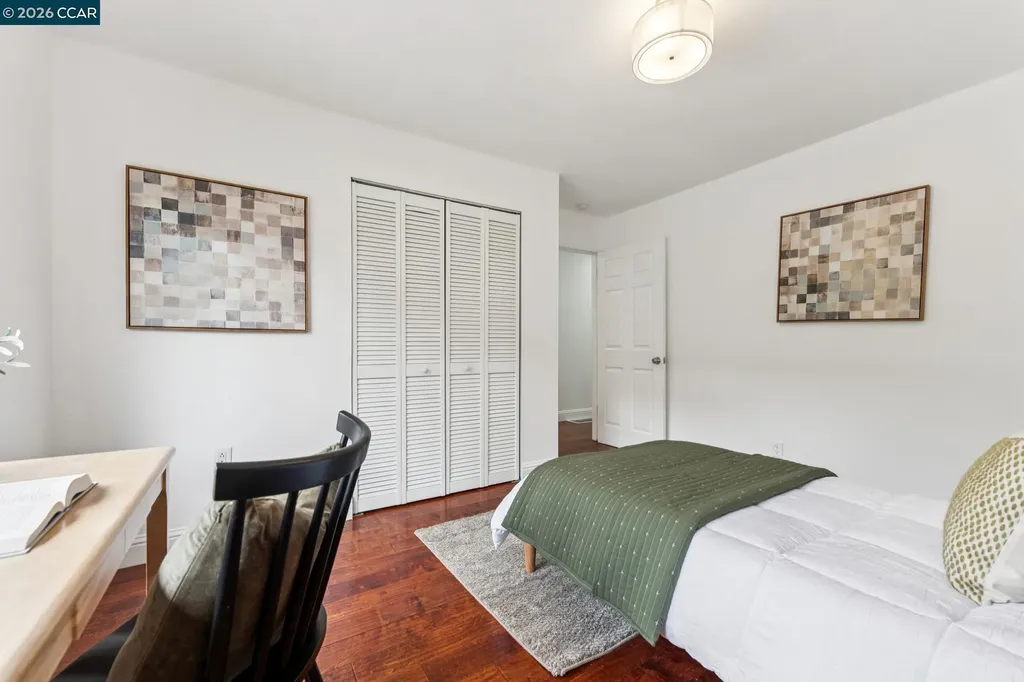 4037 Rusting Avenue Oakland CA 94605