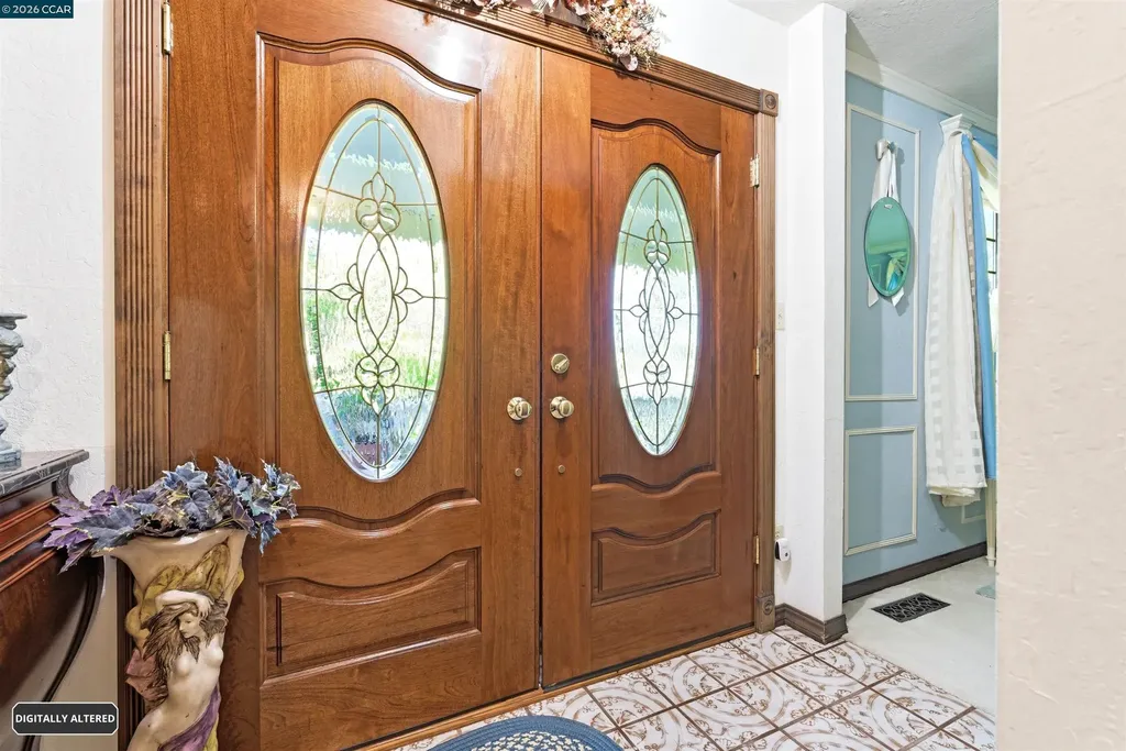 407 Country Club Lane Napa CA 94558