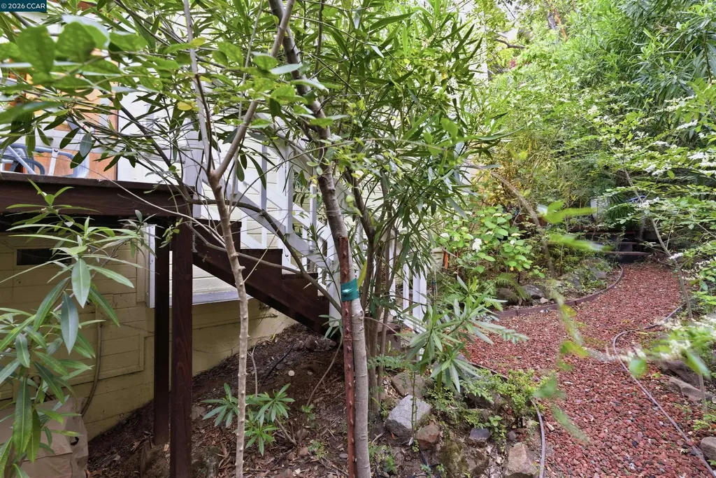 407 Country Club Lane Napa CA 94558