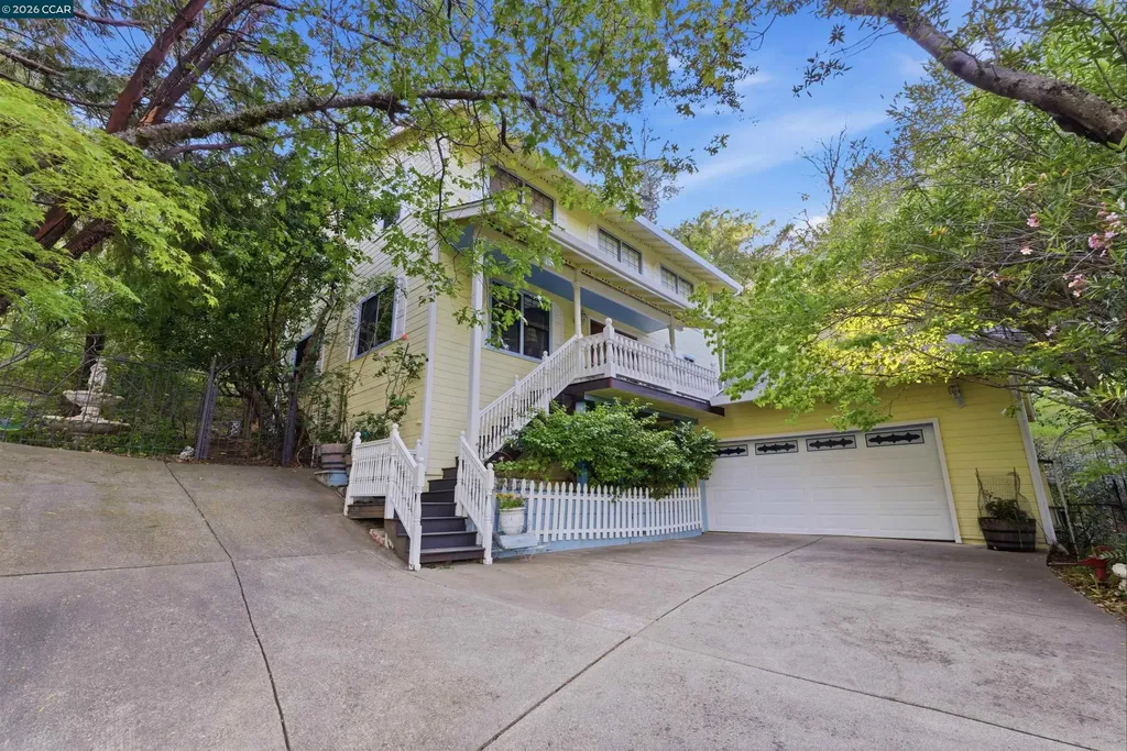 407 Country Club Lane Napa CA 94558