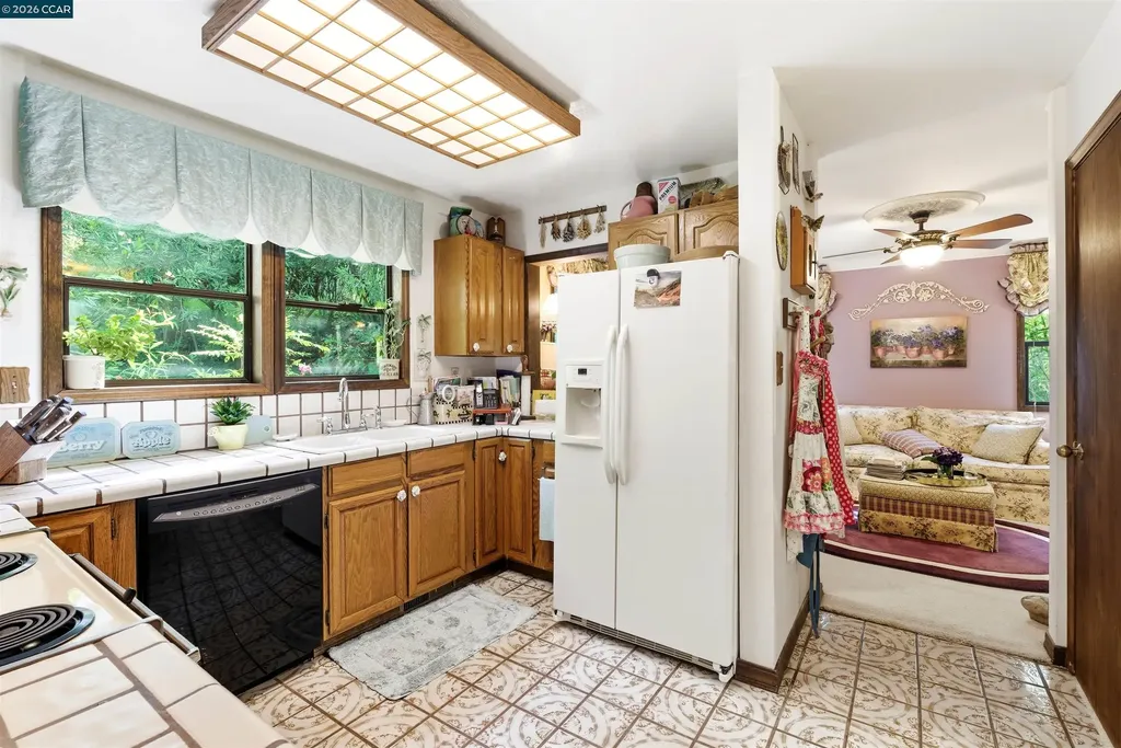 407 Country Club Lane Napa CA 94558