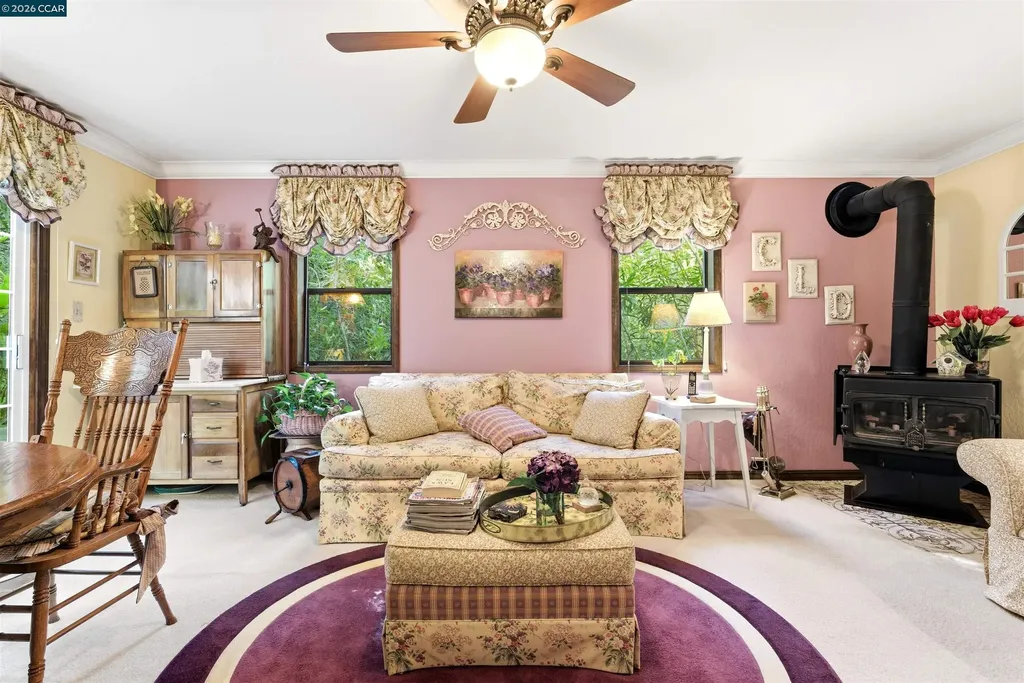 407 Country Club Lane Napa CA 94558