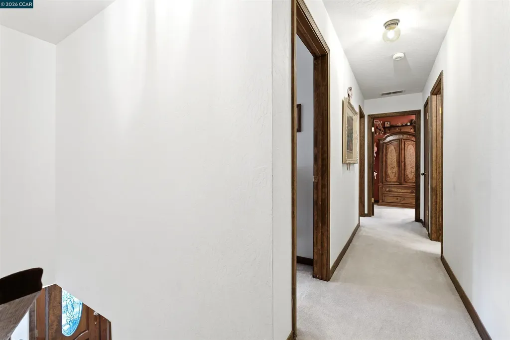 407 Country Club Lane Napa CA 94558