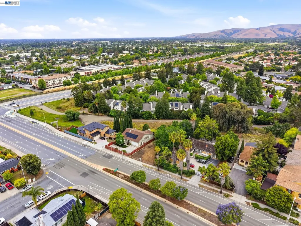 3279 Washington Boulevard Fremont CA 94539
