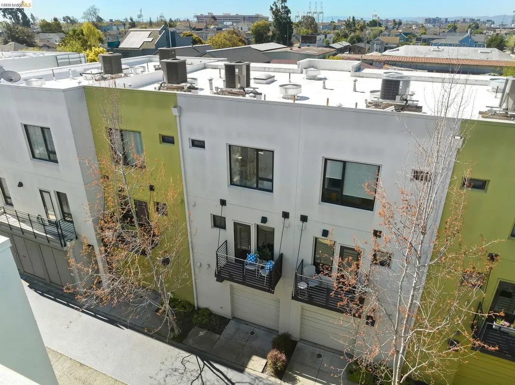 1780 12th Street Oakland CA 94607