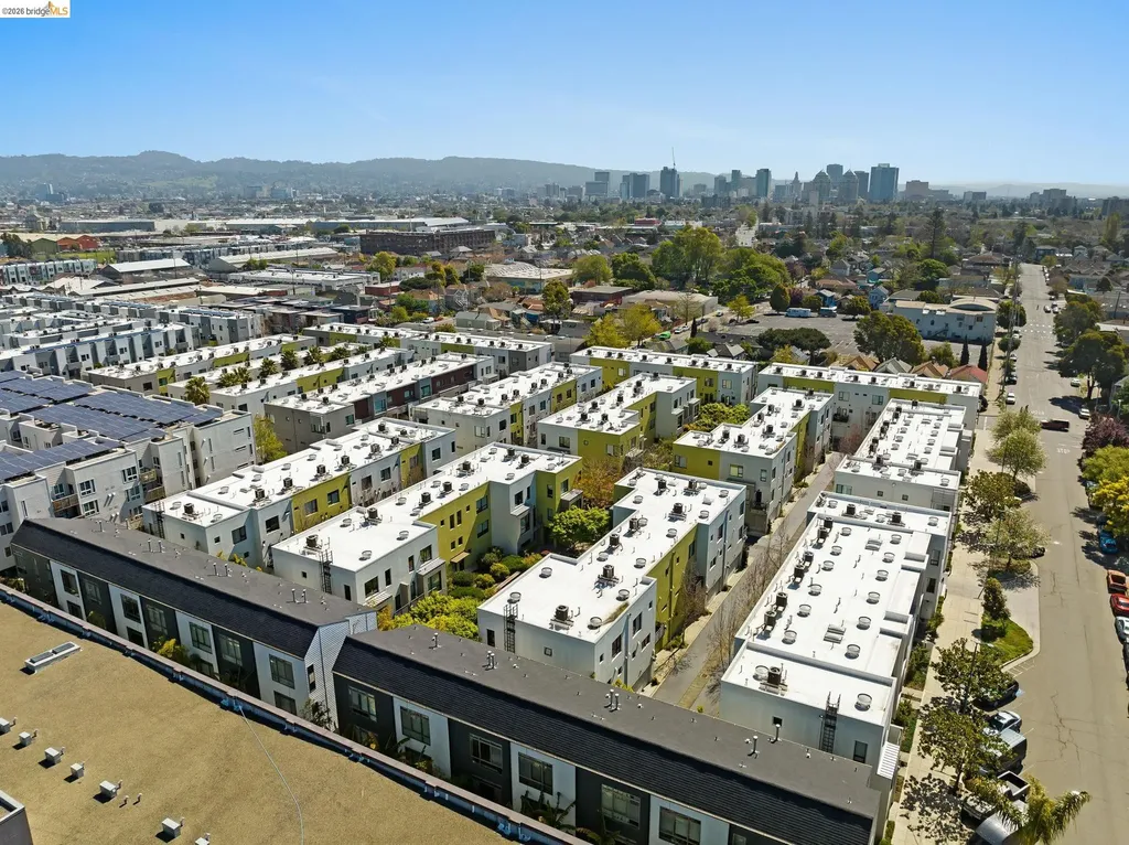 1780 12th Street Oakland CA 94607