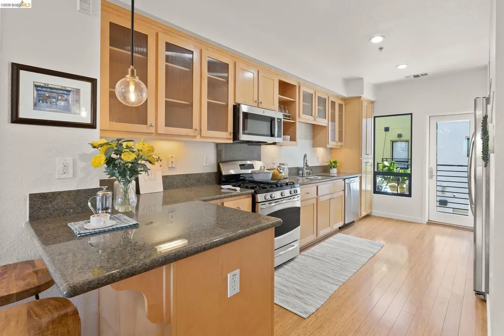 1780 12th Street Oakland CA 94607