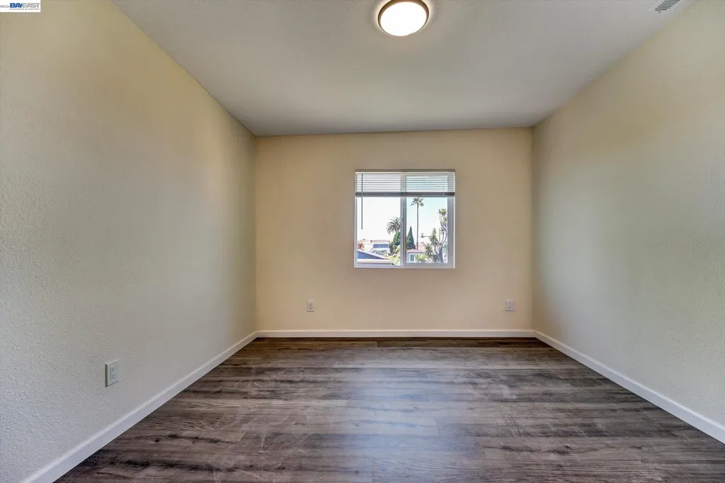 6225 Harmon Avenue Oakland CA 94621