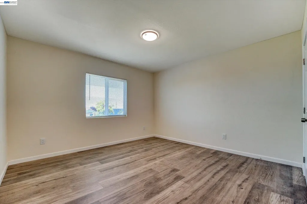 6225 Harmon Avenue Oakland CA 94621