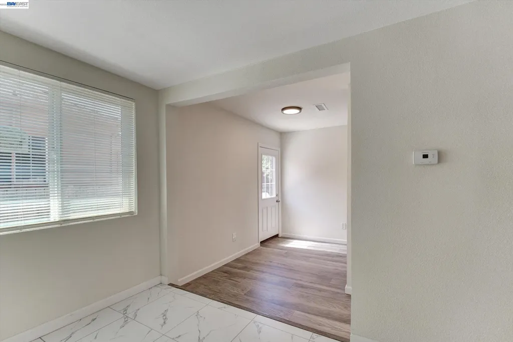 6225 Harmon Avenue Oakland CA 94621