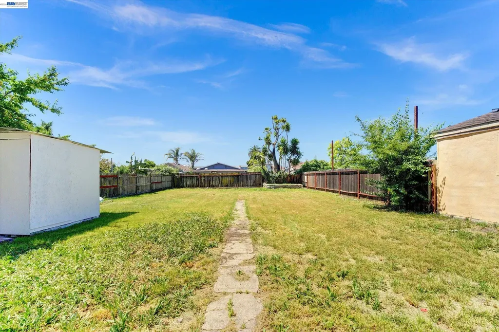 6225 Harmon Avenue Oakland CA 94621