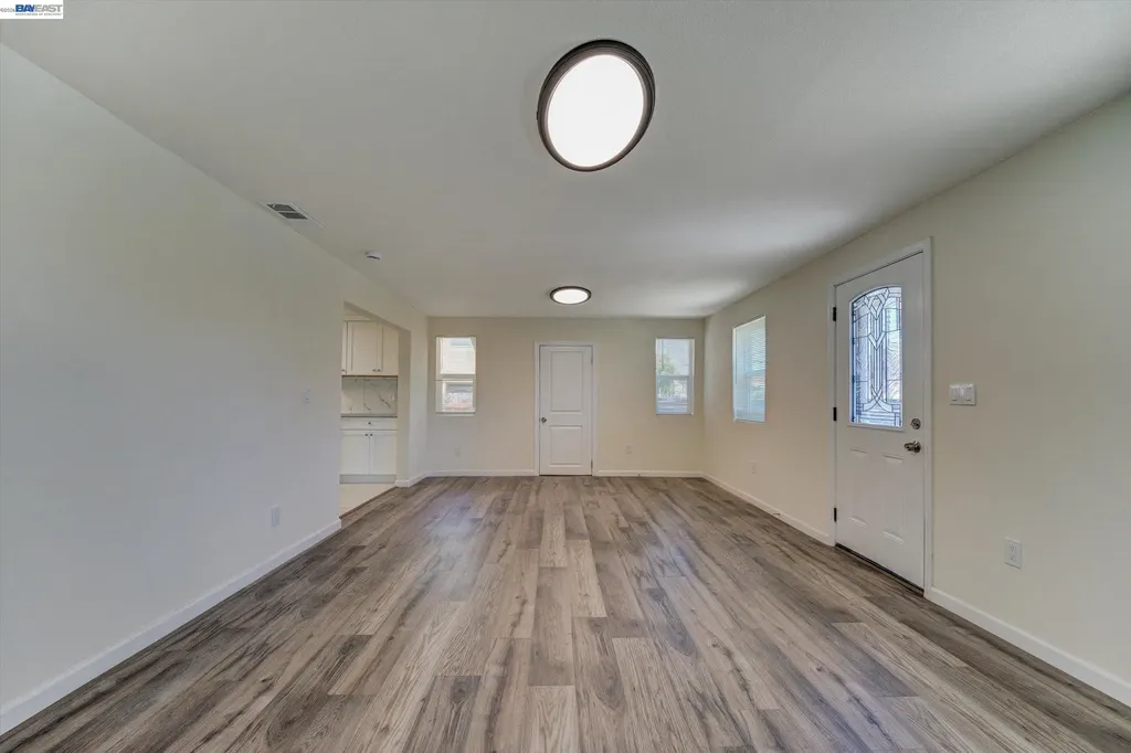 6225 Harmon Avenue Oakland CA 94621