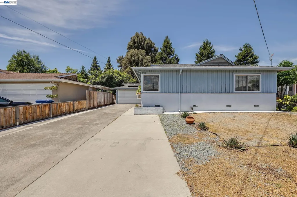 27029 Jennings Way Hayward CA 94544