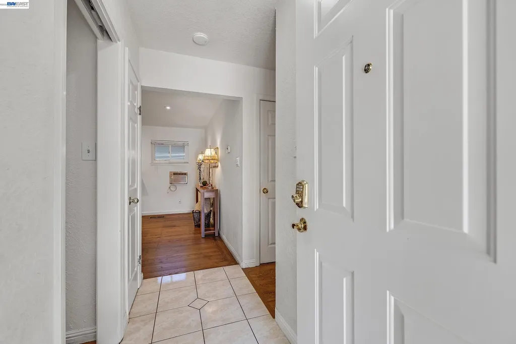 27029 Jennings Way Hayward CA 94544