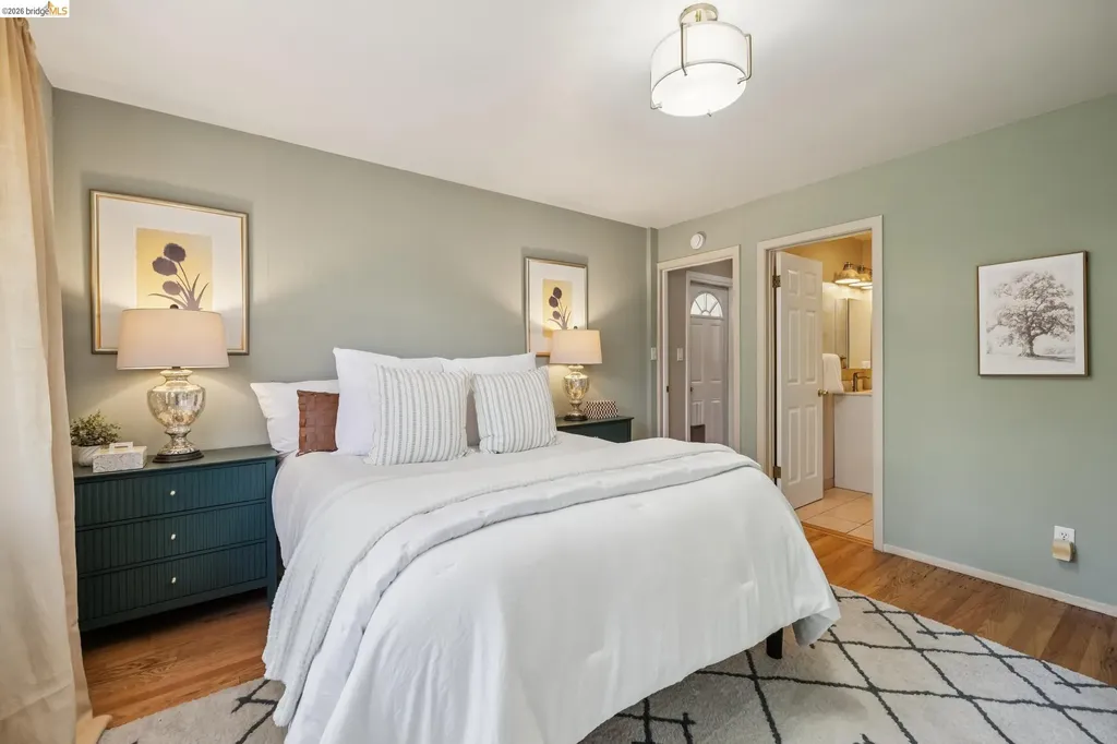 2817 Stanton Street Berkeley CA 94702