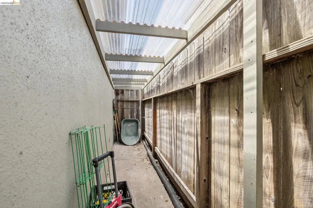 2817 Stanton Street Berkeley CA 94702