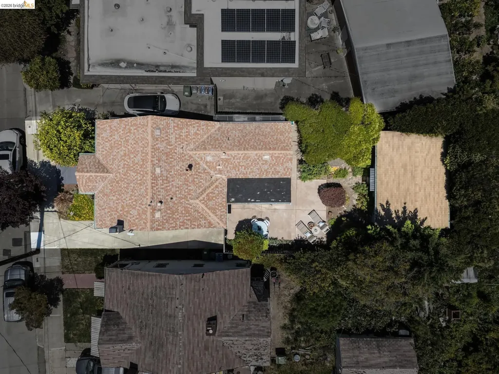 2817 Stanton Street Berkeley CA 94702