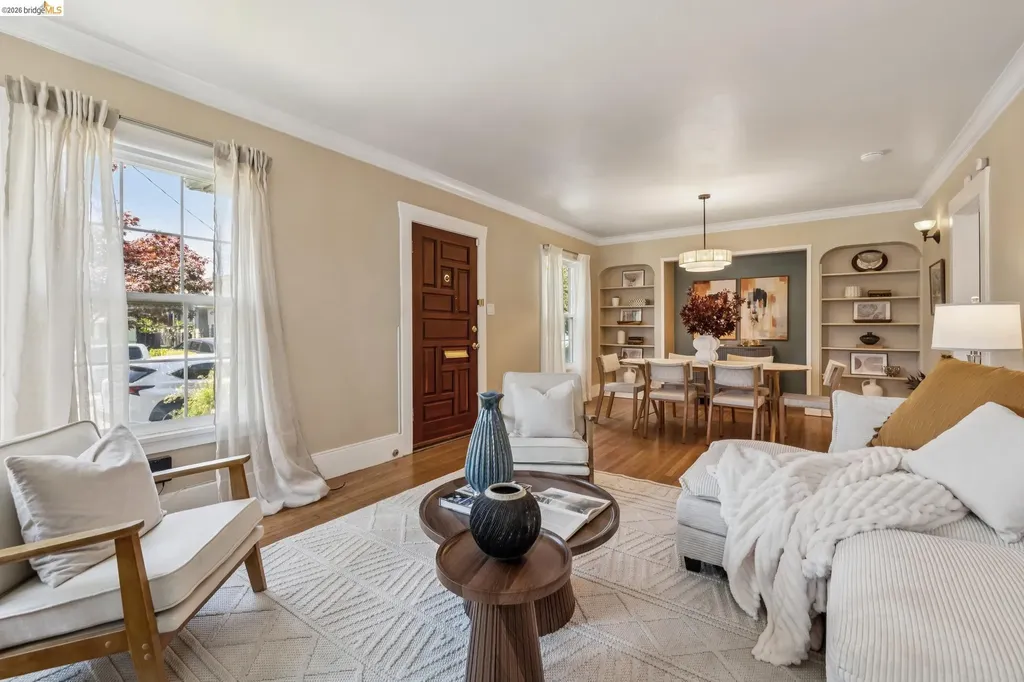 2817 Stanton Street Berkeley CA 94702
