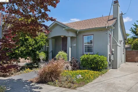 2817 Stanton Street Berkeley CA 94702
