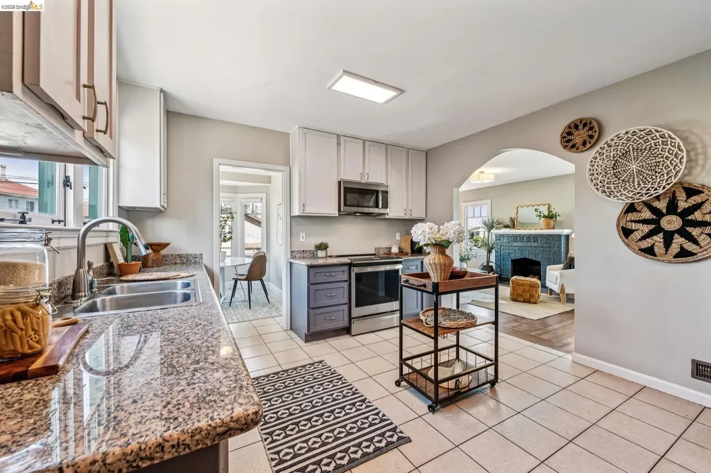 2633 22nd Avenue Oakland CA 94606