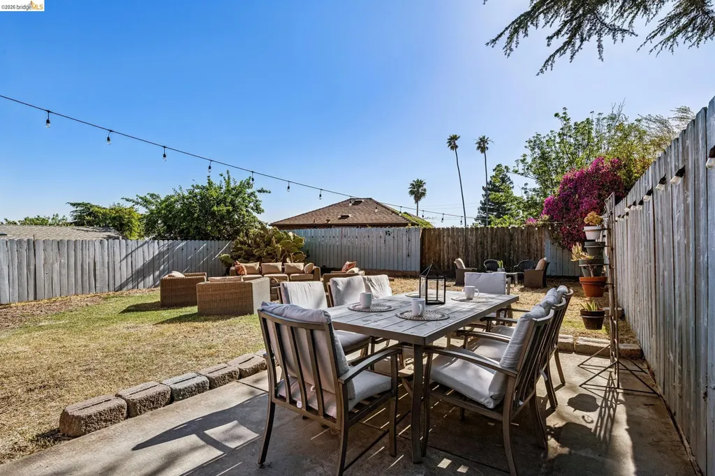 2633 22nd Avenue Oakland CA 94606