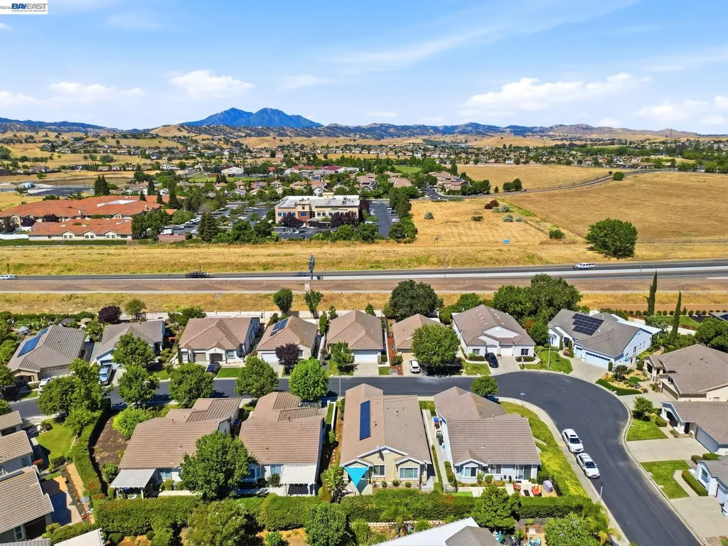 281 Black Amber Way Brentwood CA 94513