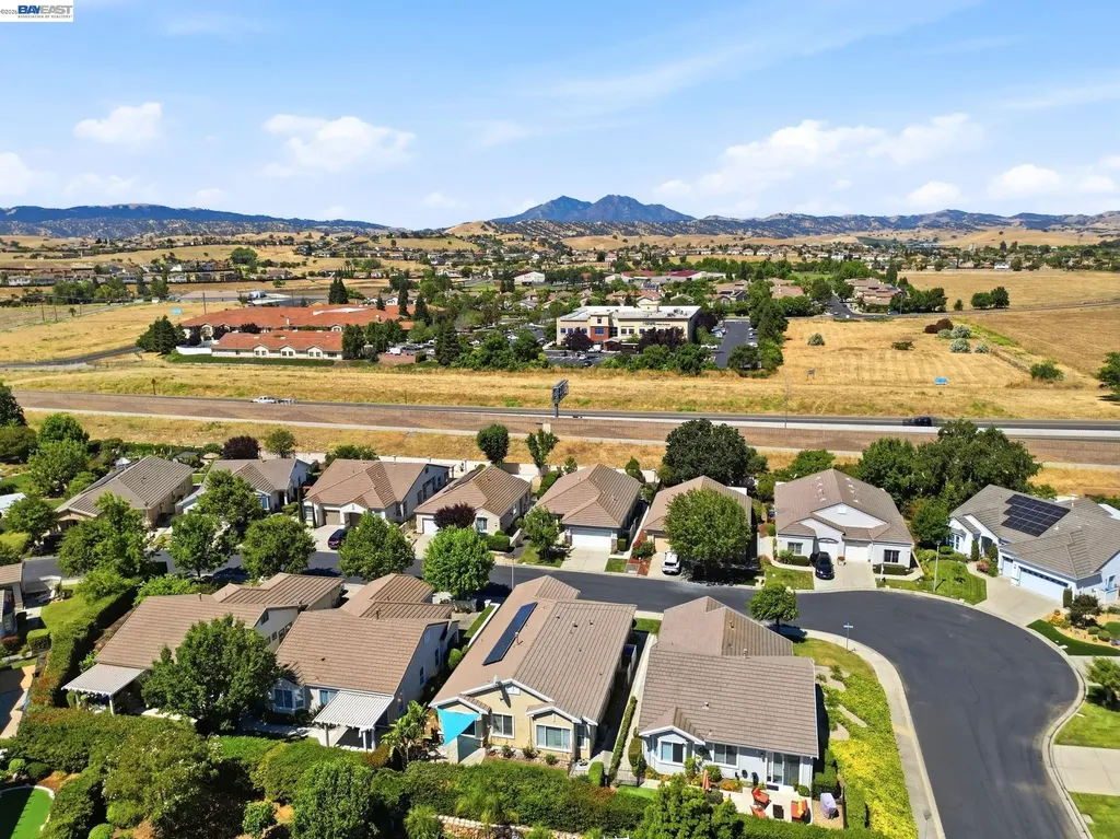 281 Black Amber Way Brentwood CA 94513