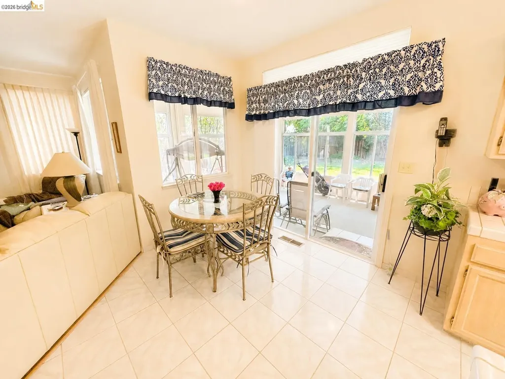 1039 Fennie Court Suisun City CA 94585