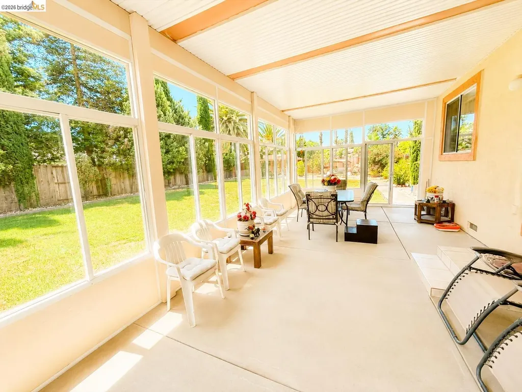 1039 Fennie Court Suisun City CA 94585