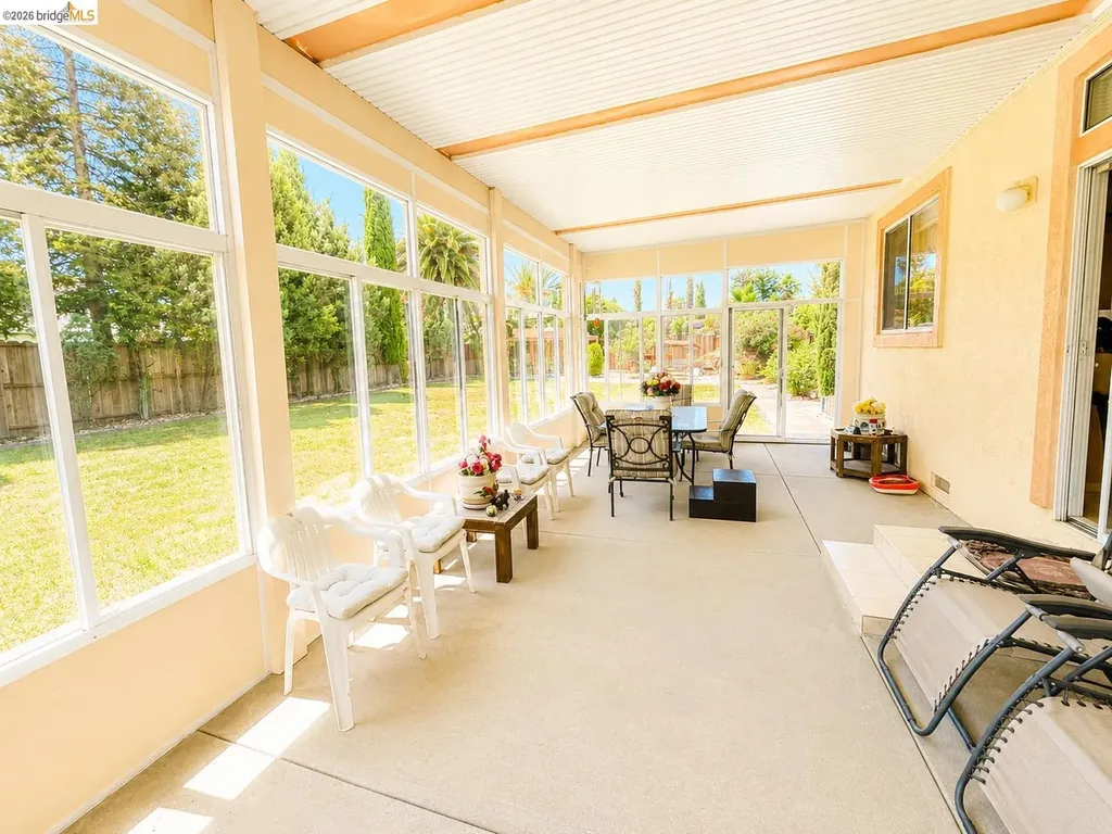 1039 Fennie Court Suisun City CA 94585