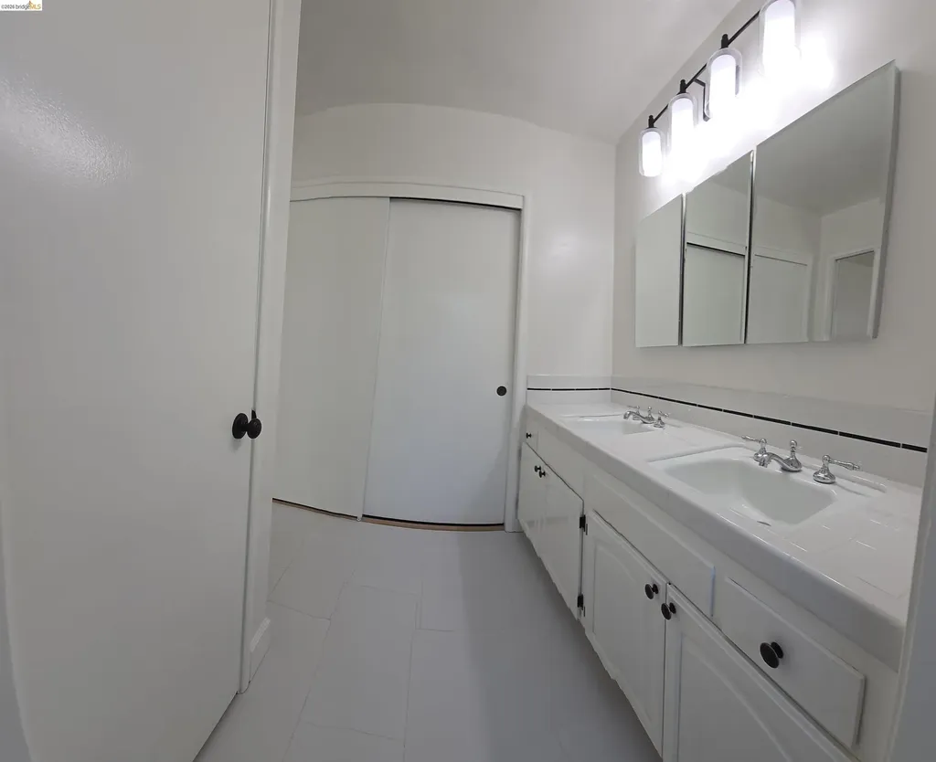 2 Rae Court Orinda CA 94563