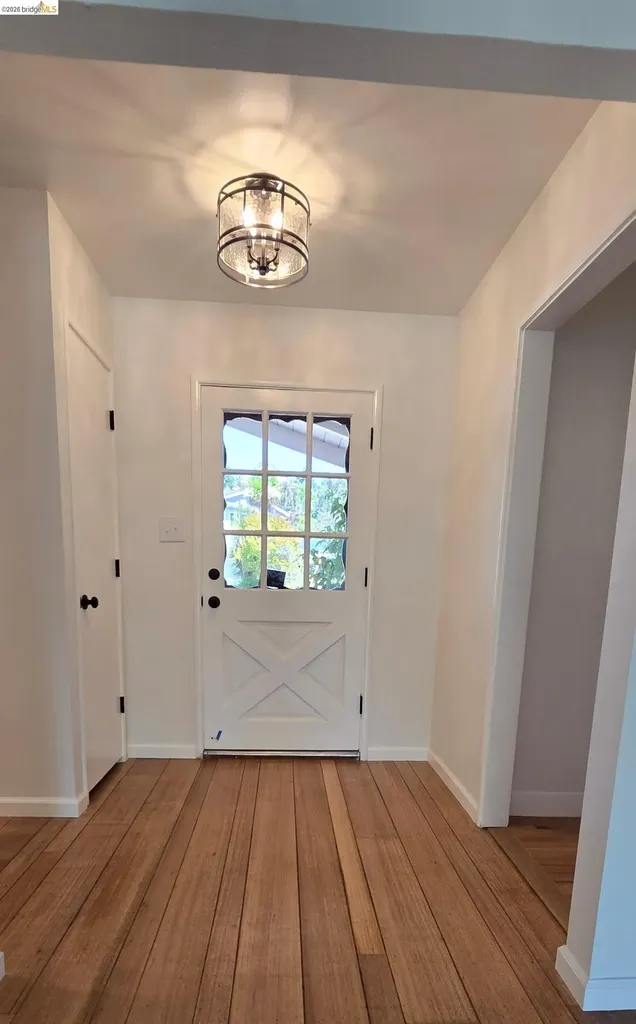 2 Rae Court Orinda CA 94563