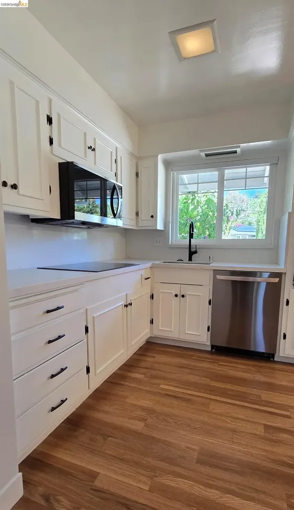 2 Rae Court Orinda CA 94563