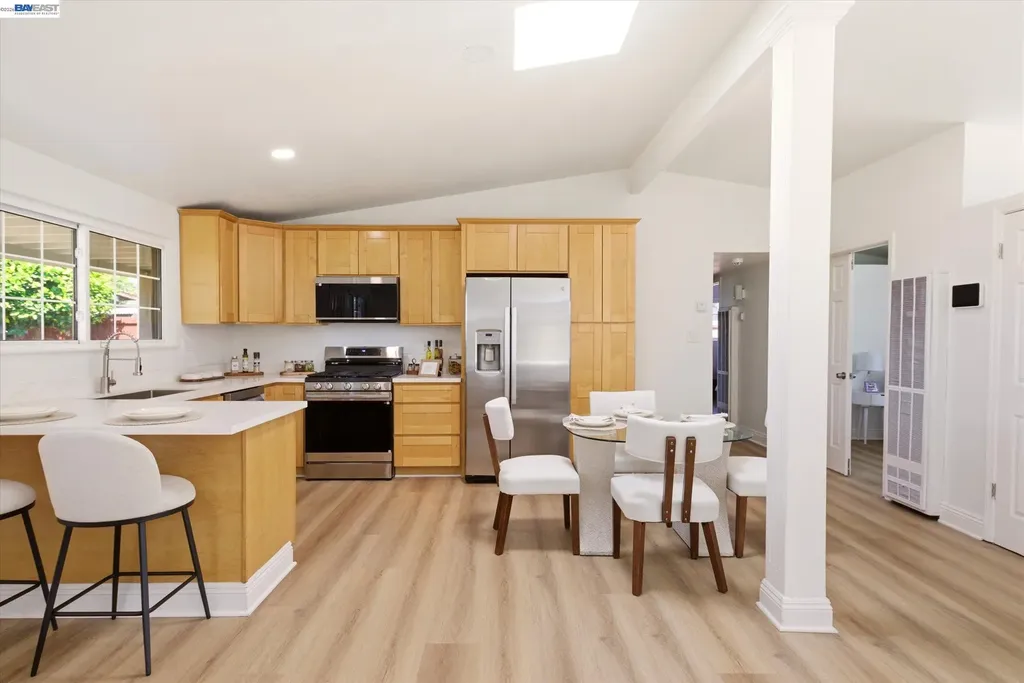 27409 Capri Avenue Hayward CA 94545