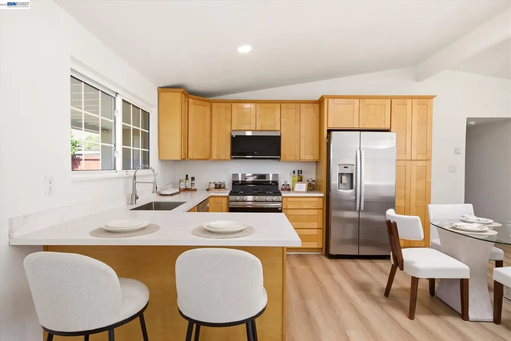 27409 Capri Avenue Hayward CA 94545