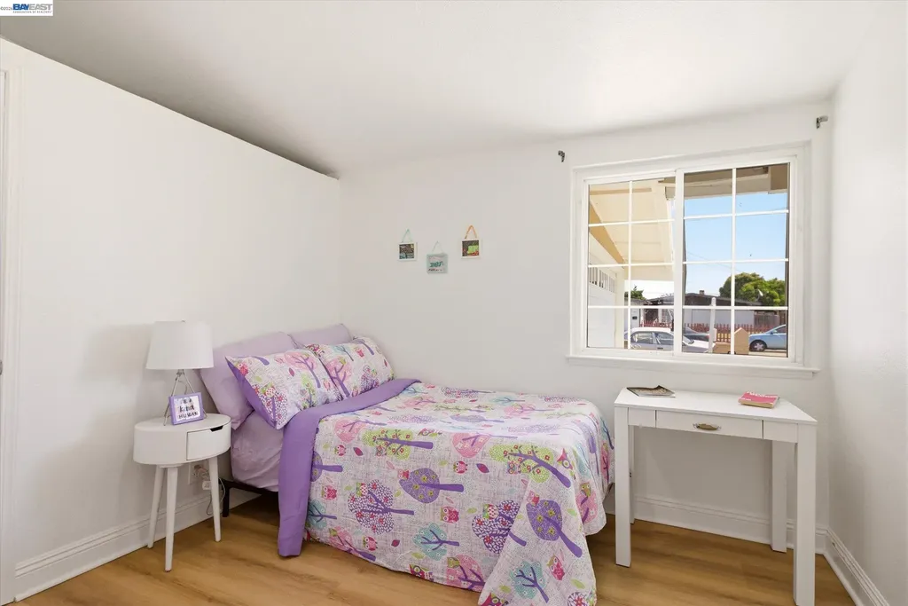 27409 Capri Avenue Hayward CA 94545