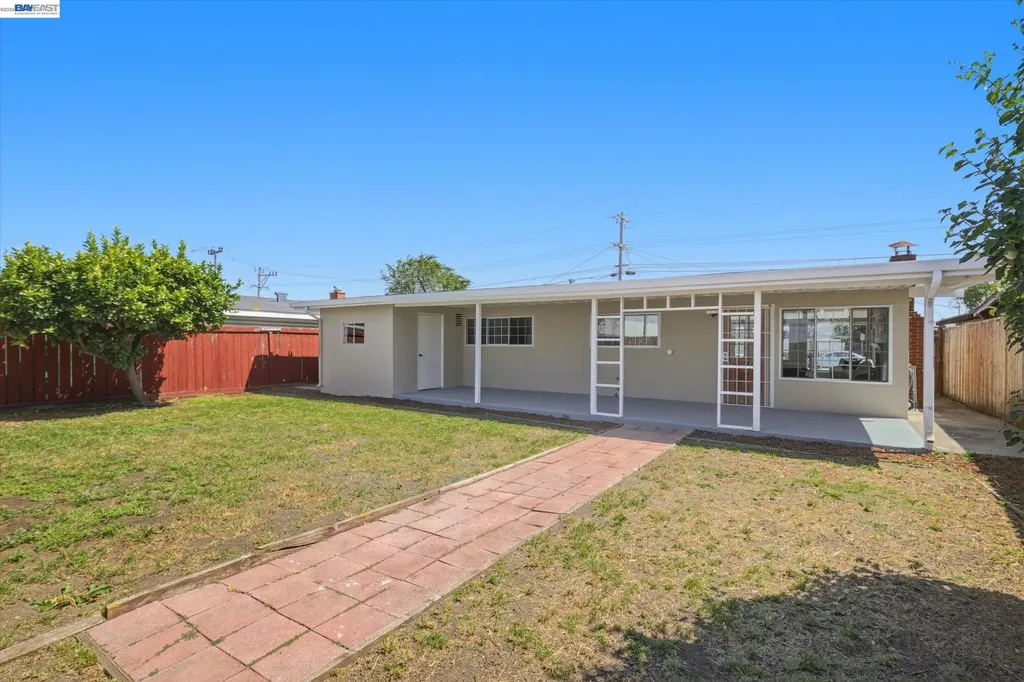 27409 Capri Avenue Hayward CA 94545