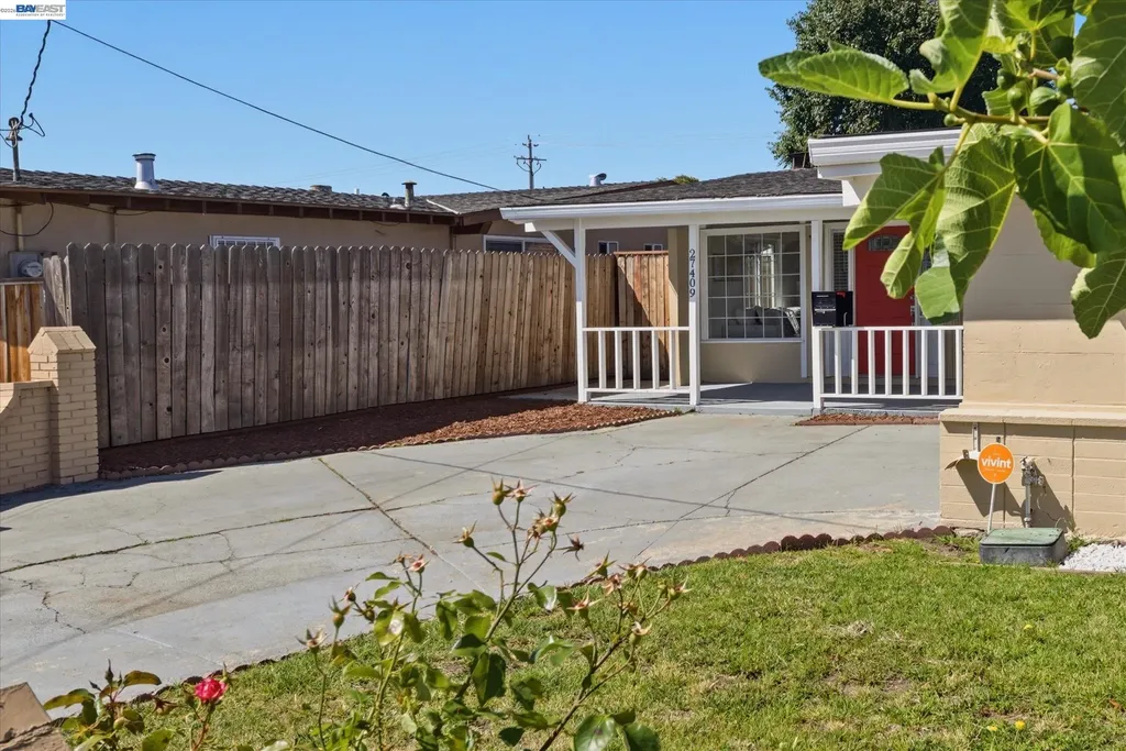 27409 Capri Avenue Hayward CA 94545