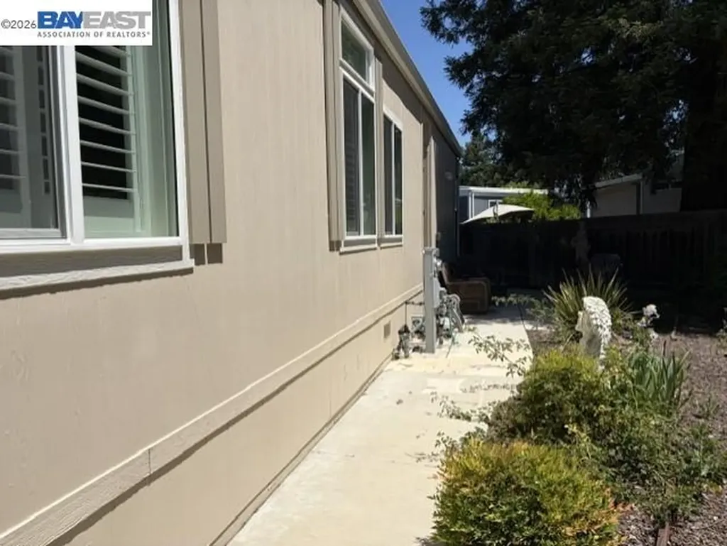 3263 Vineyard Avenue Pleasanton CA 94566