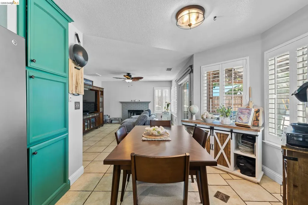 2055 Truman Lane Oakley CA 94561