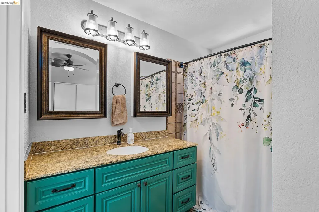 2055 Truman Lane Oakley CA 94561