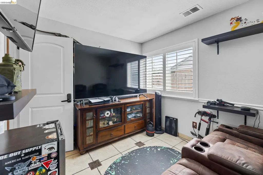 2055 Truman Lane Oakley CA 94561