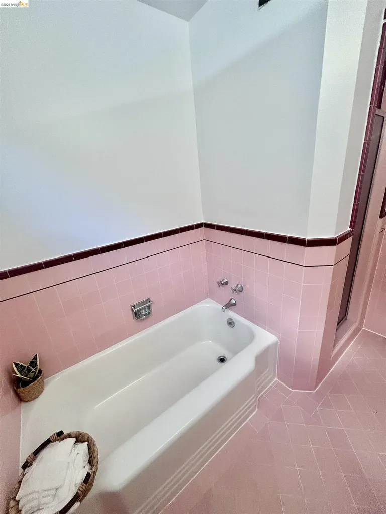 629 Everett Street El Cerrito CA 94530