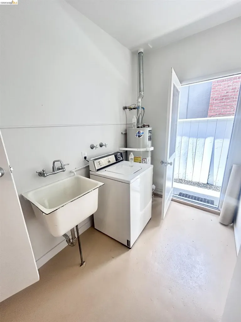 629 Everett Street El Cerrito CA 94530