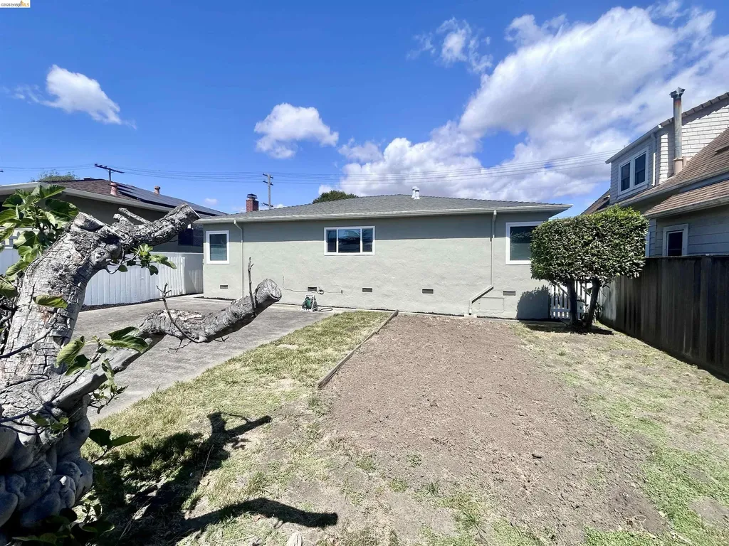 629 Everett Street El Cerrito CA 94530