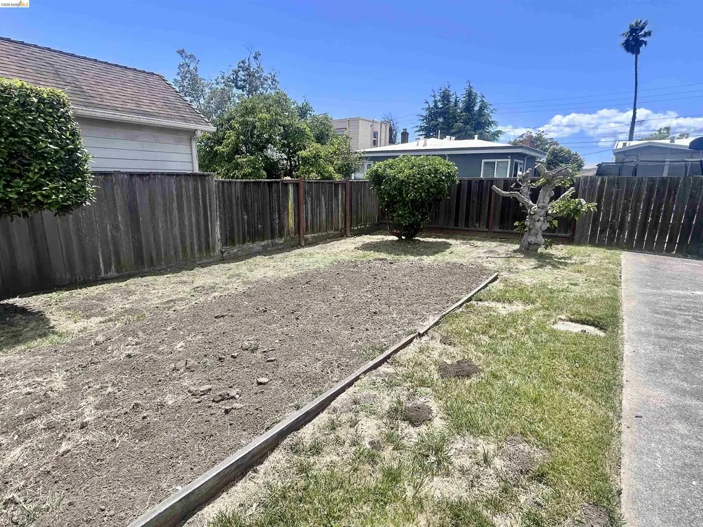 629 Everett Street El Cerrito CA 94530