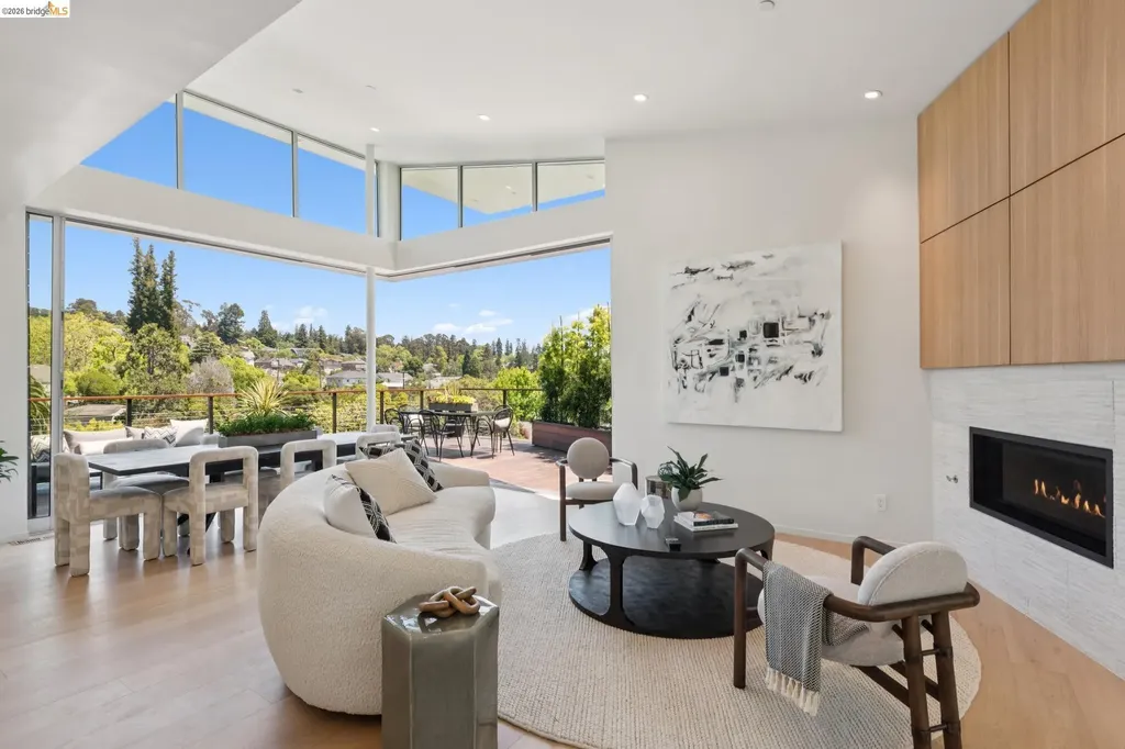 26 Ronada Avenue Piedmont CA 94611